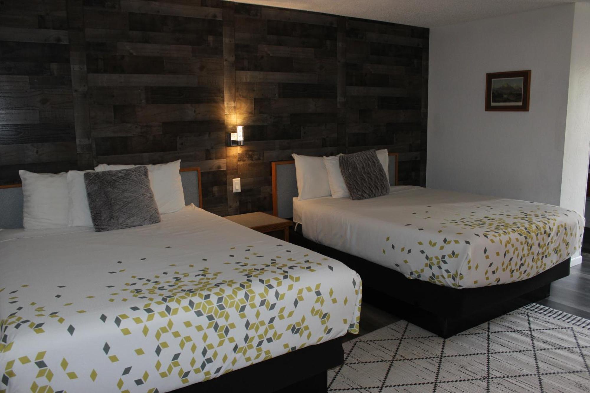 Cedarwood Of Motel