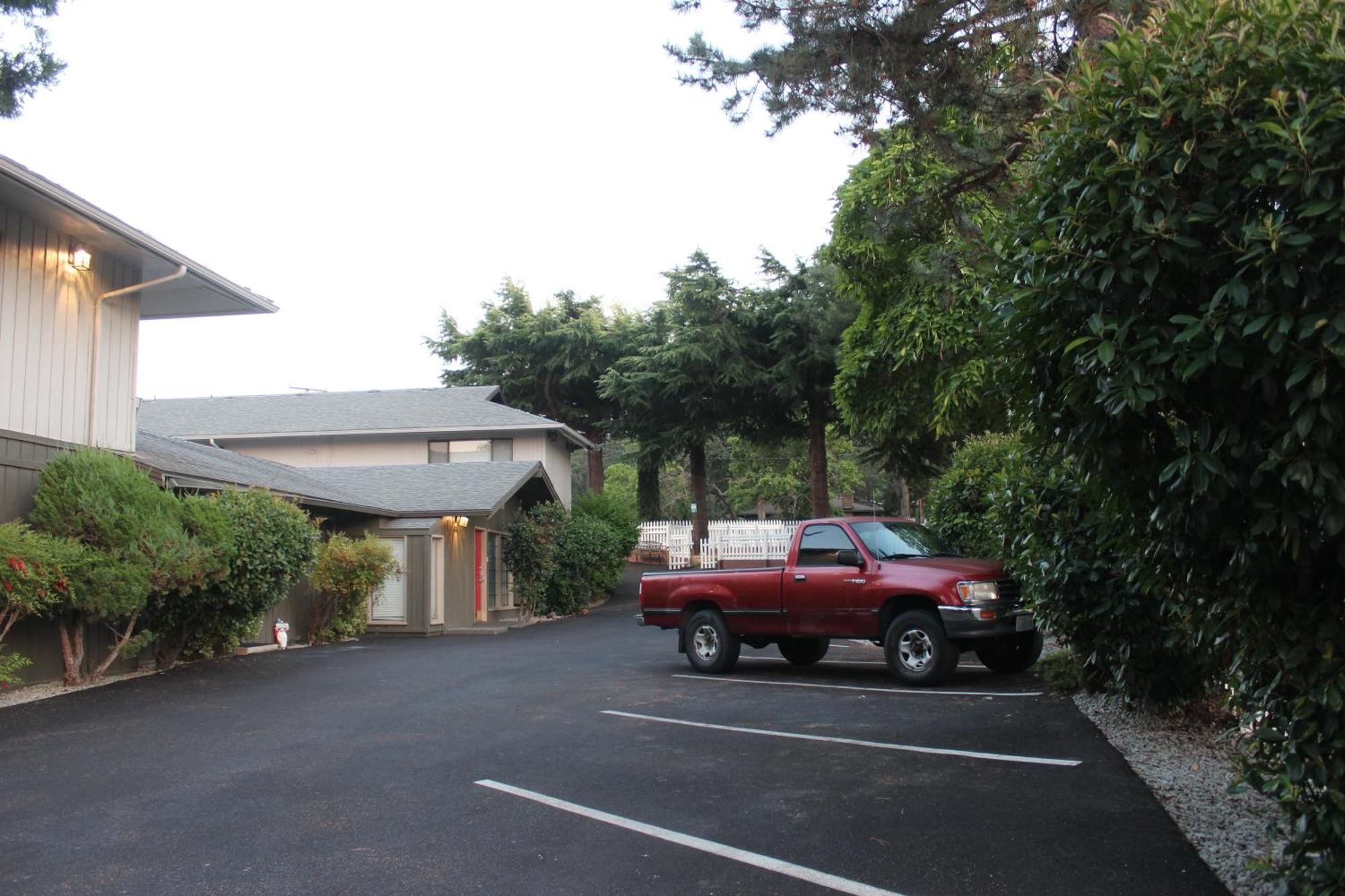 Cedarwood Of Motel Ashland